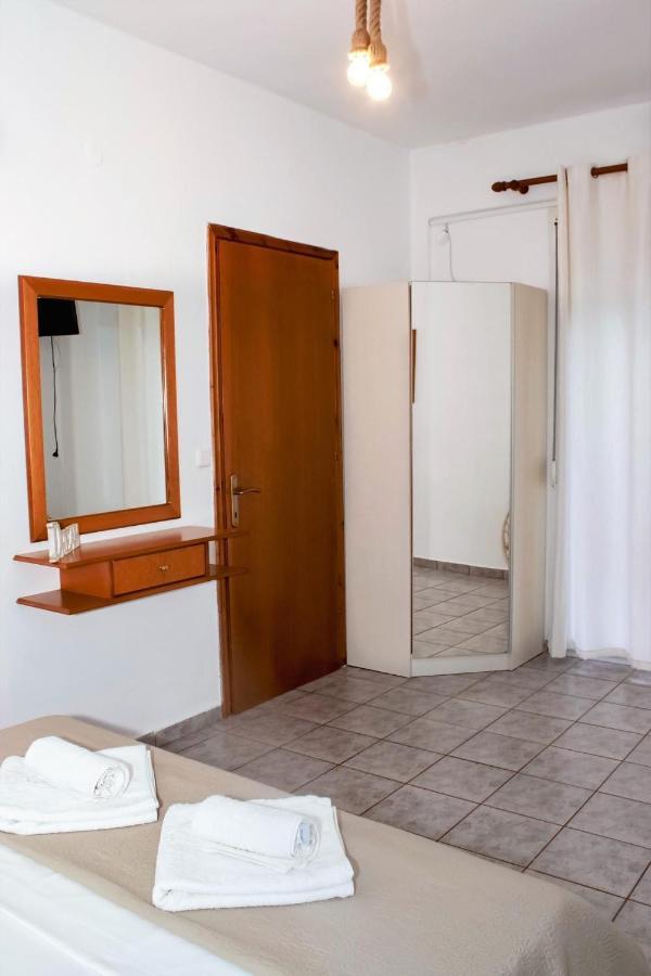 Starry Coast Apartments Νέα Ποτίδαια Εξωτερικό φωτογραφία